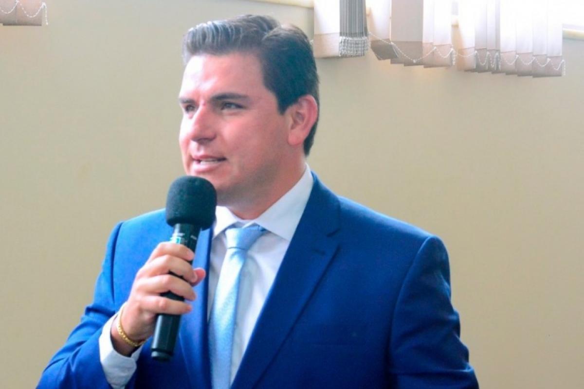 Ex-prefeito e ex-diretor jurídico são condenados por improbidade