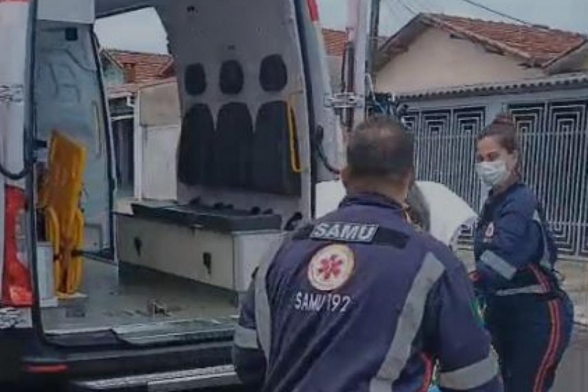 Filha é investigada por suspeita de maus-tratos a mãe acamada