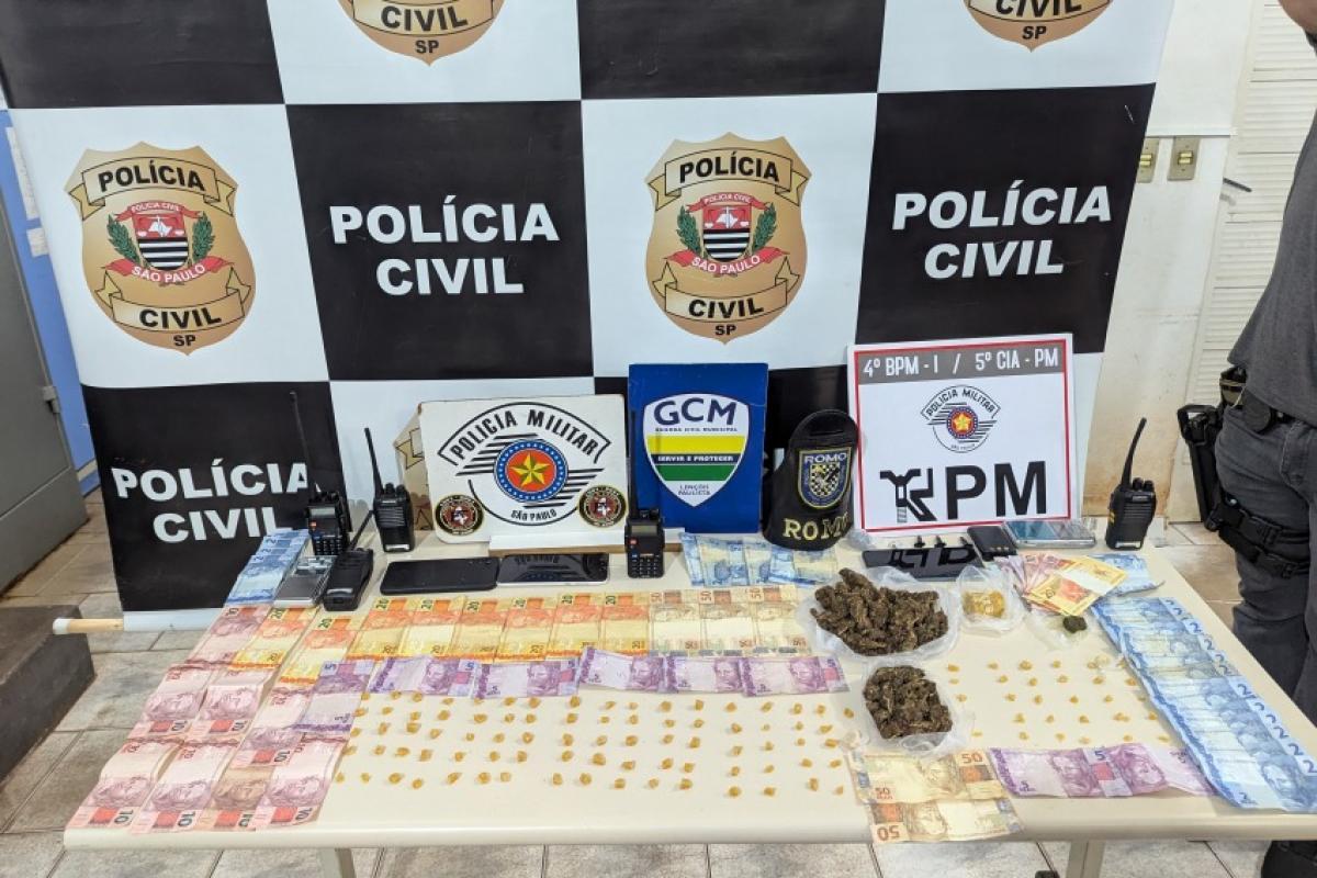 Forças de segurança fazem cerco e detém 4 por tráfico; VÍDEO