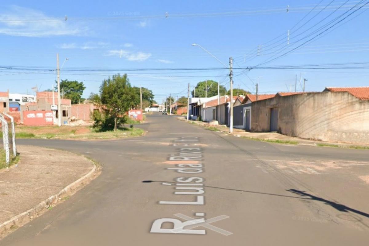 Ladrões rendem entregadora de pastelaria em Agudos