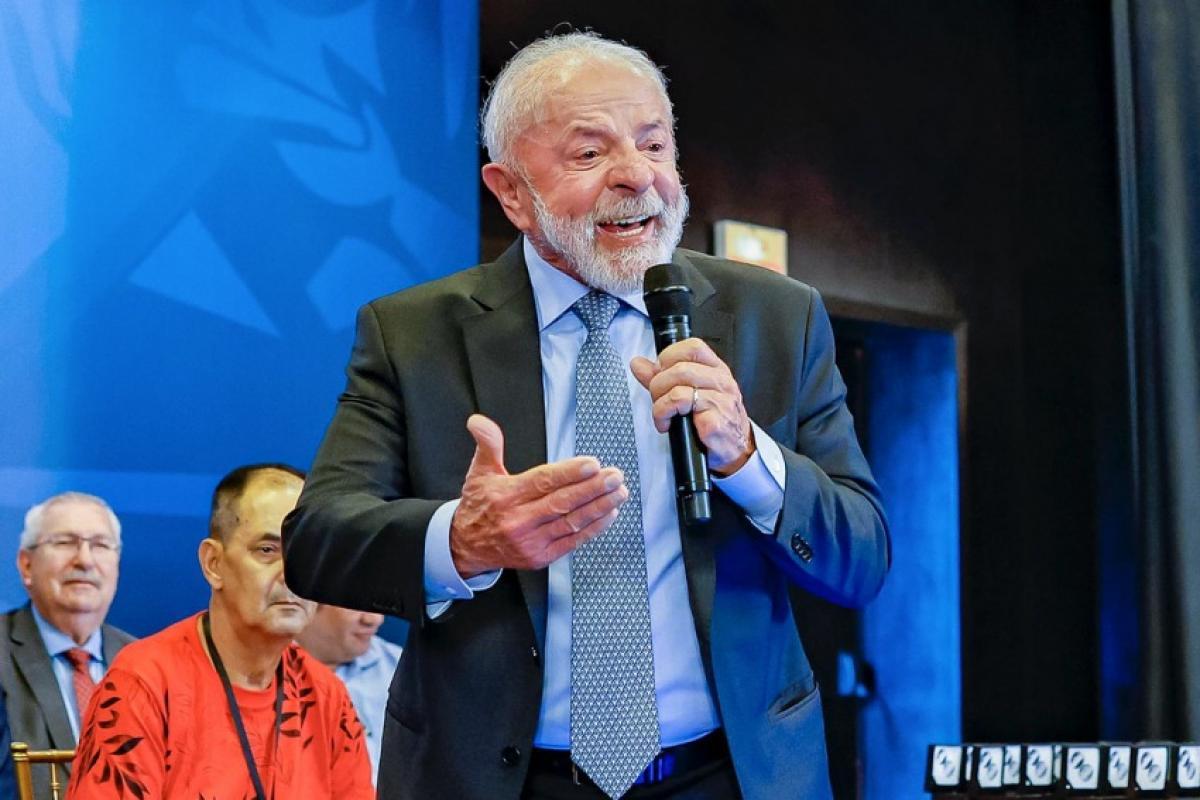Lula diz que libertar Bolsonaro seria 'desmoralizar' o STF