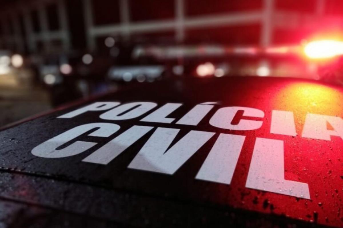 Mulher diz que marido assassinado caiu em cima da faca