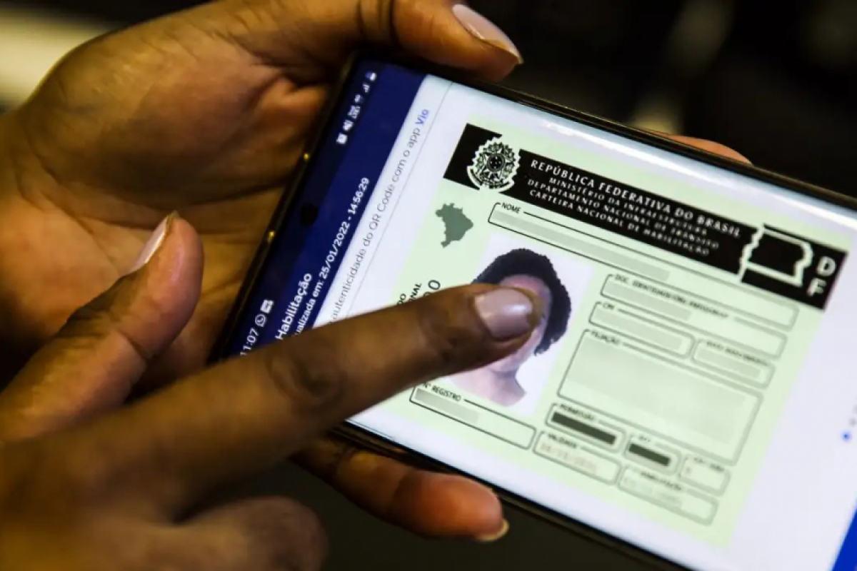 Novos pedidos de CNH quadruplicam em janeiro, mostra Senatran