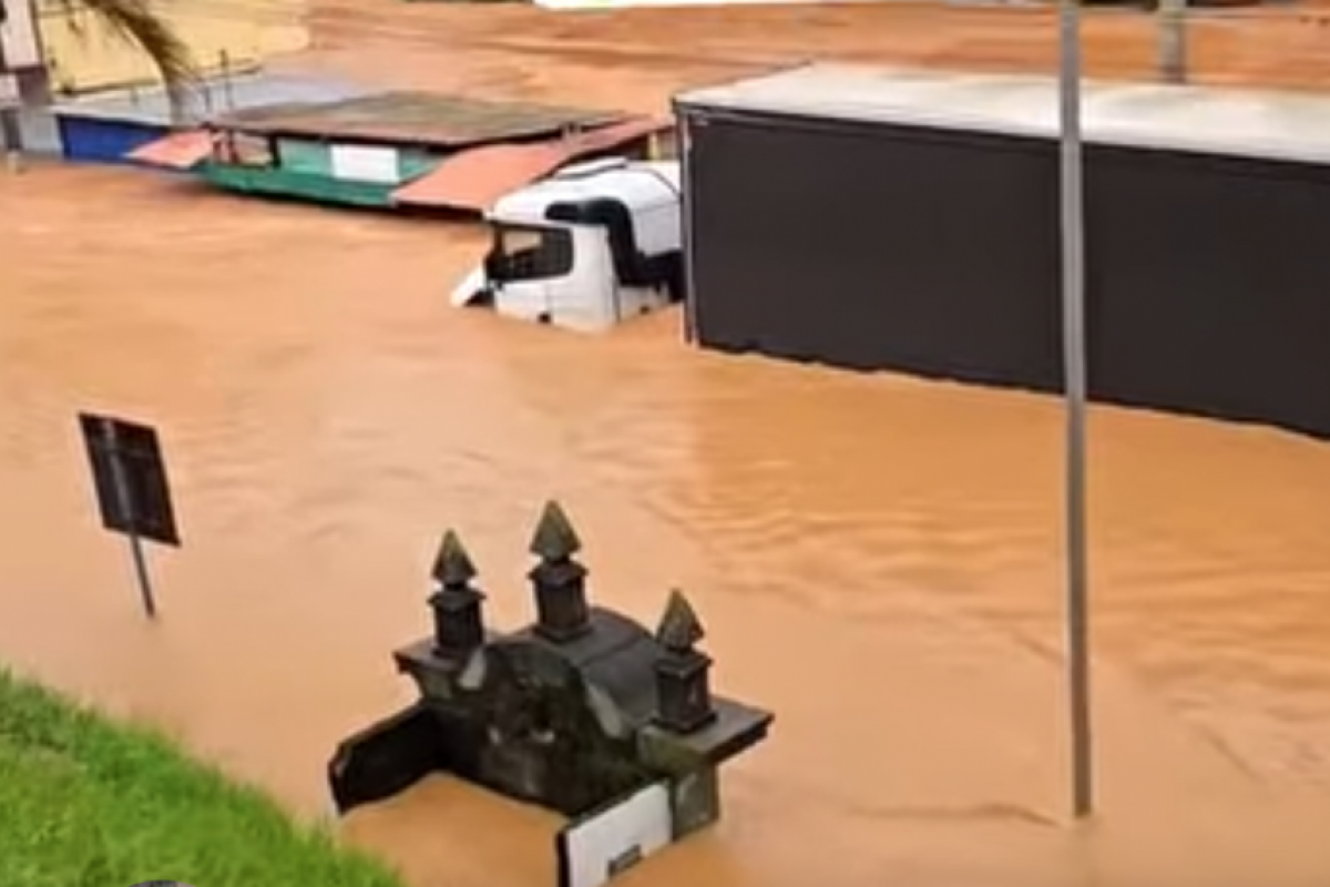 Sobe para 49 o número de mortos por temporais na Zona da Mata