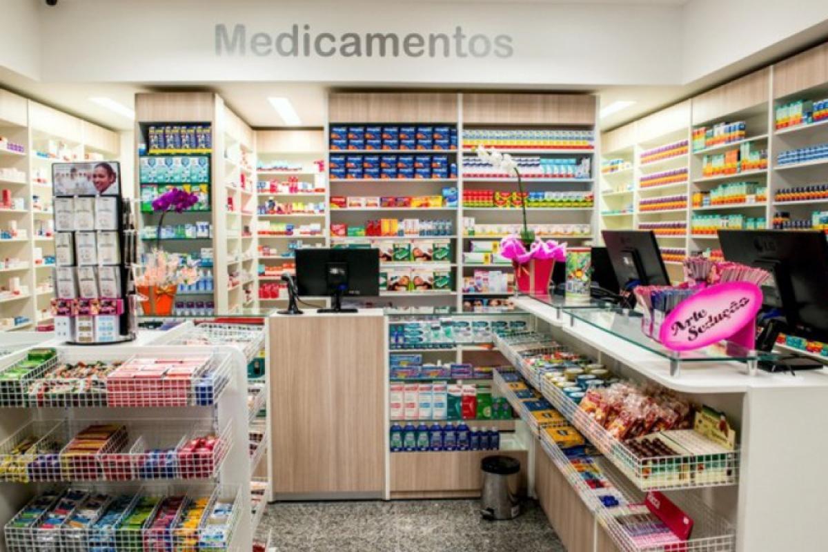 Câmara libera farmácias dentro de supermercados