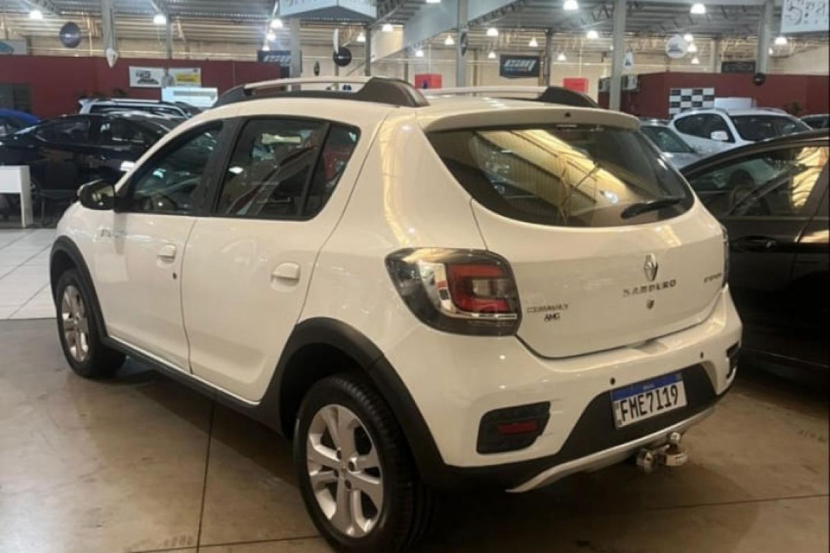 Casal tem carro furtado em Bauru três dias depois de comprá-lo