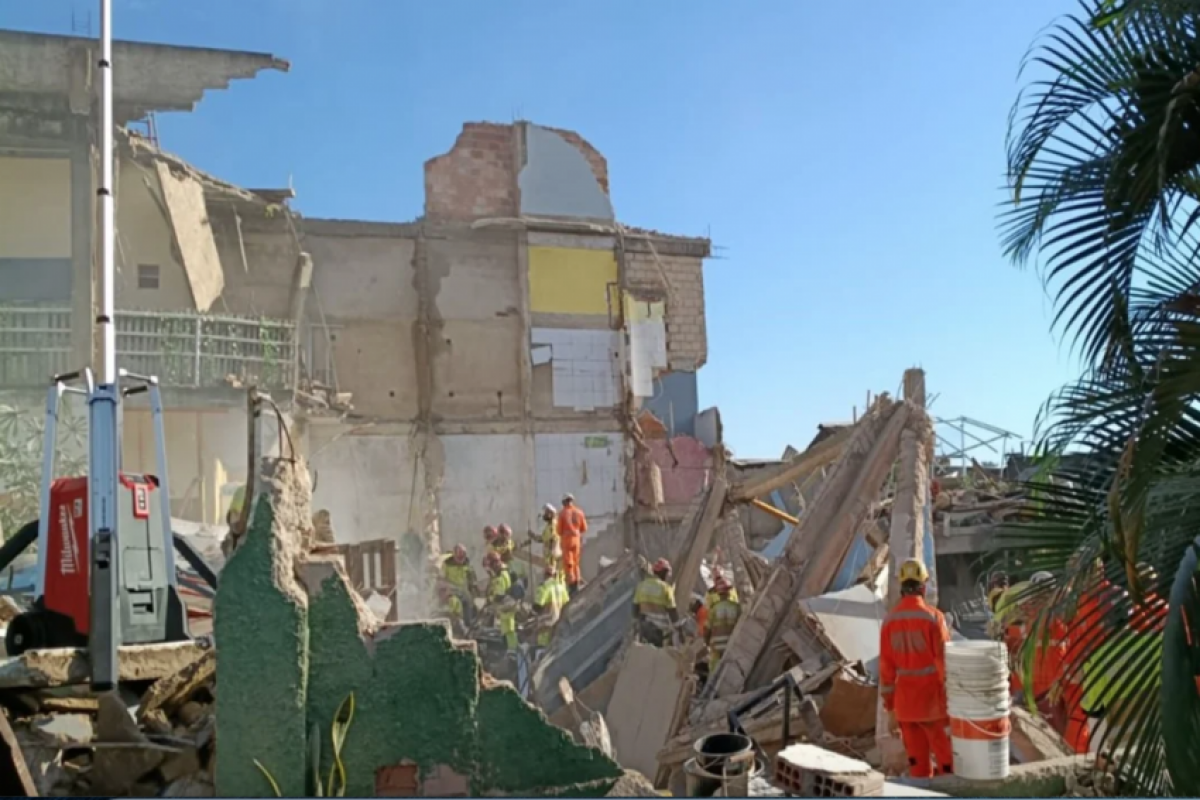 Encontrada a última vítima de desabamento de asilo; 12 morreram