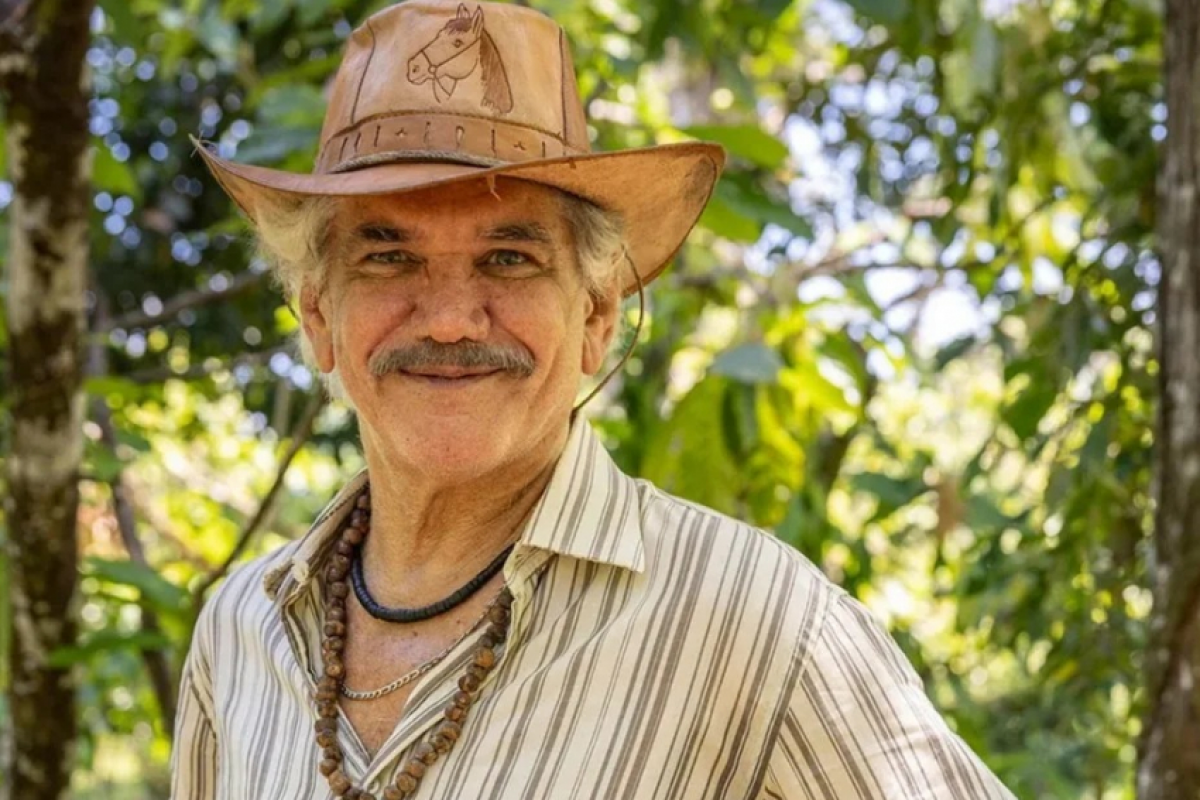 Jackson Antunes faz transplante de rim doado pela esposa