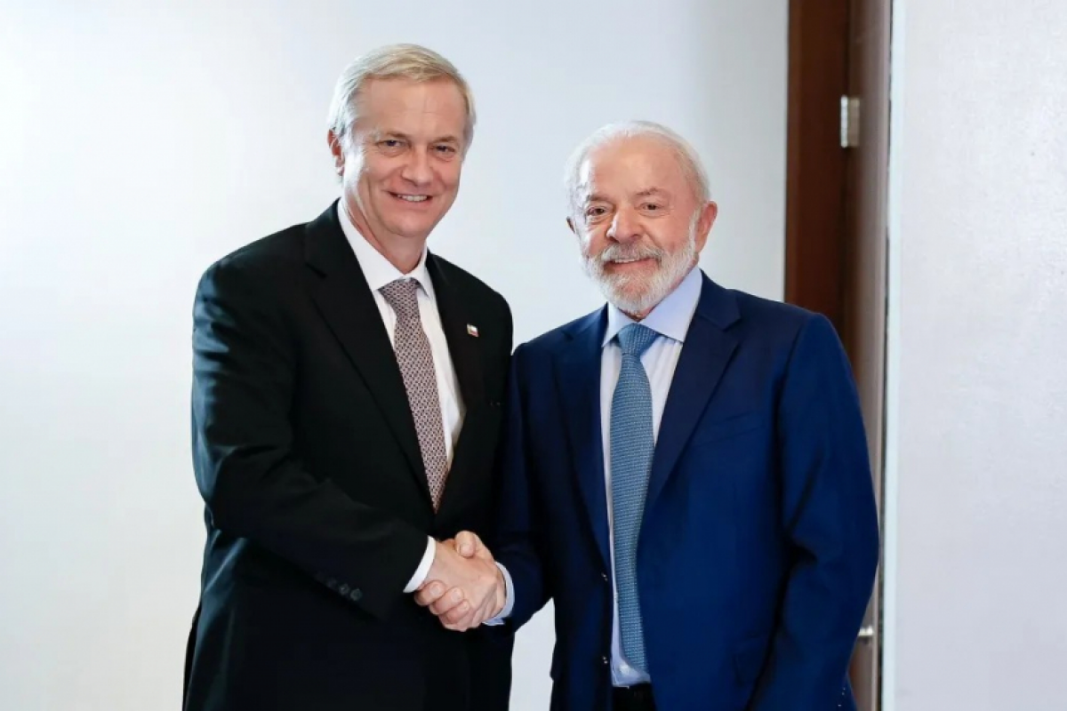 Lula vai participar da posse de Kast na presidência do Chile