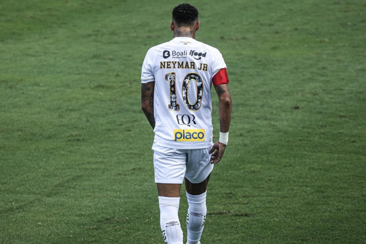 Neymar não é chamado e fica mais longe de última Copa do Mundo