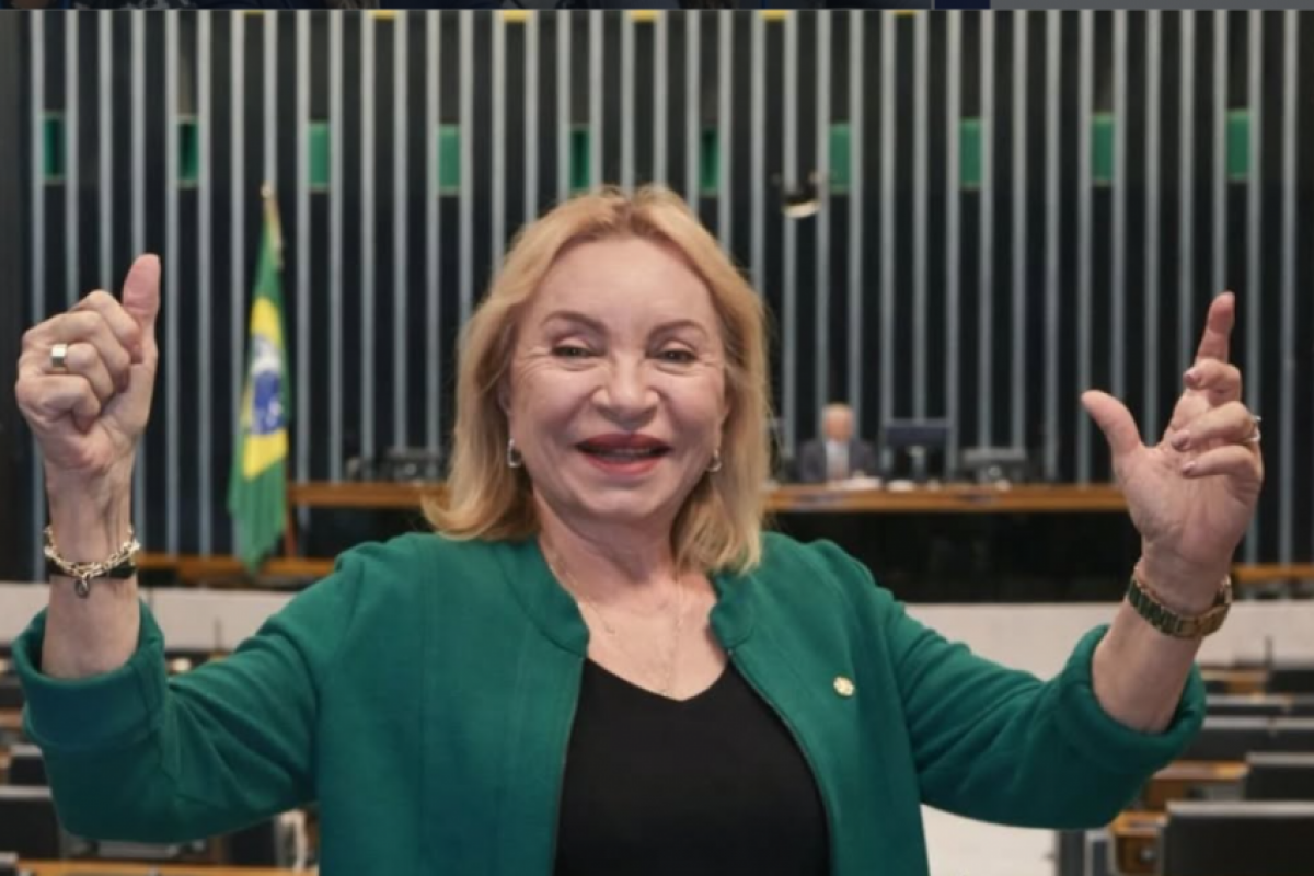 PF mira deputada do CE, que deverá usar tornozeleira