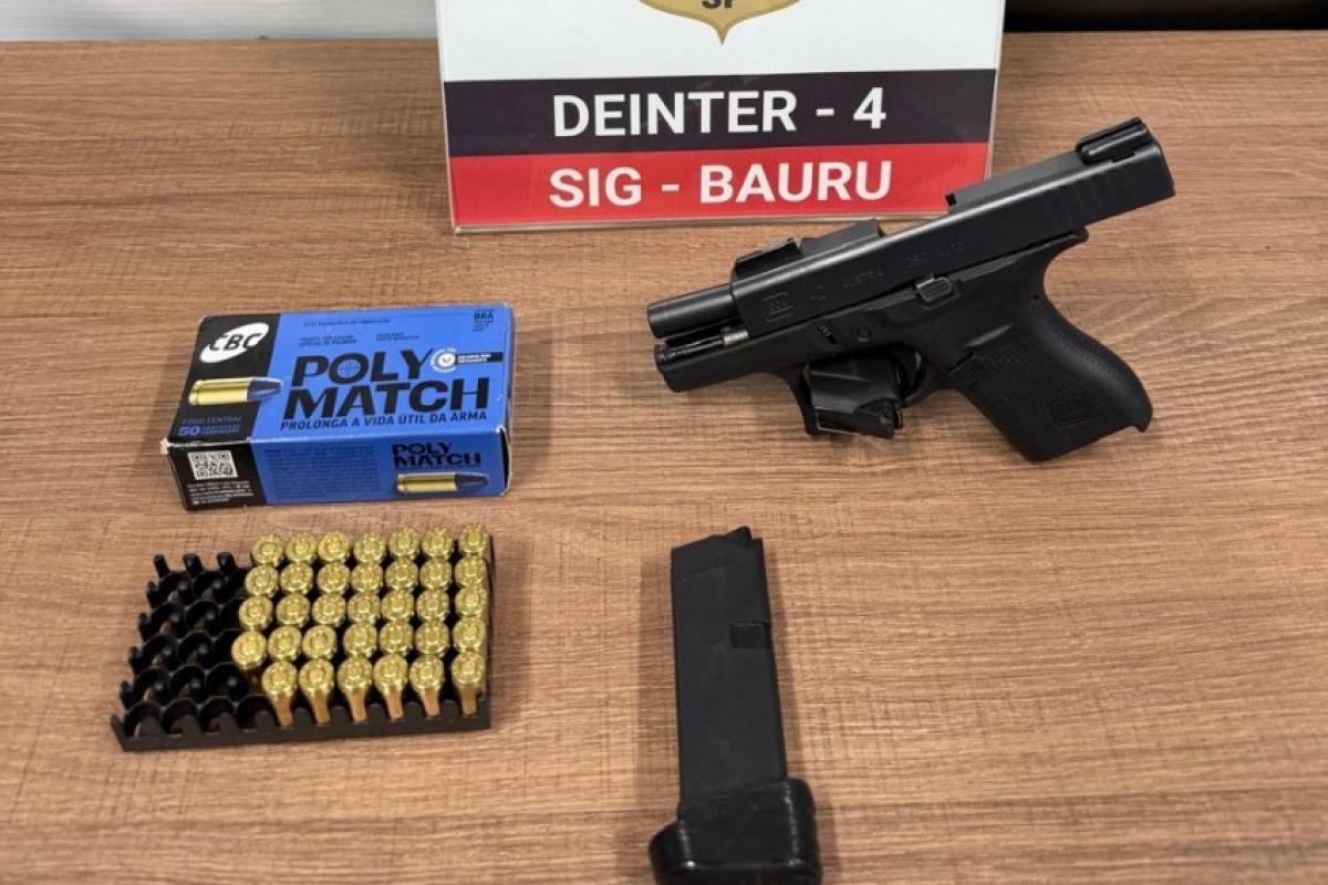 Polícia apreende pistola com investigado por agiotagem em Bauru