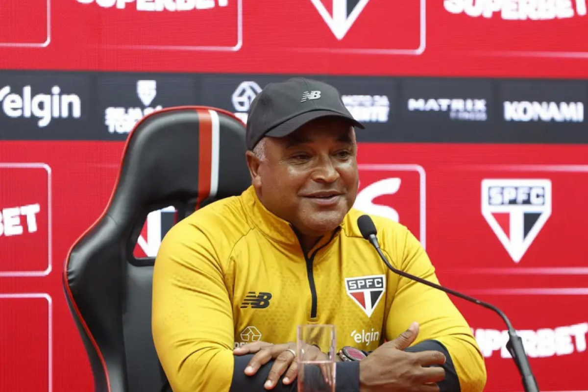 Roger Machado é apresentado no São Paulo: 'Não pensei em nada'