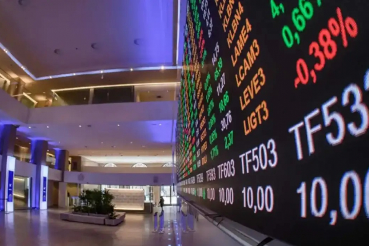 Bolsa bate 18º recorde do ano e aproxima-se dos 200 mil pontos