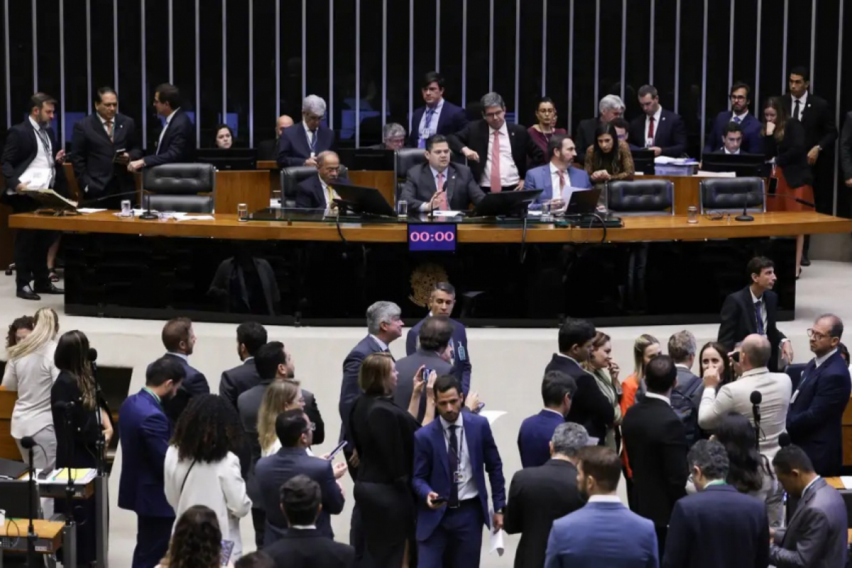 Congresso vota em 30 de abril veto de Lula a PL da Dosimetria