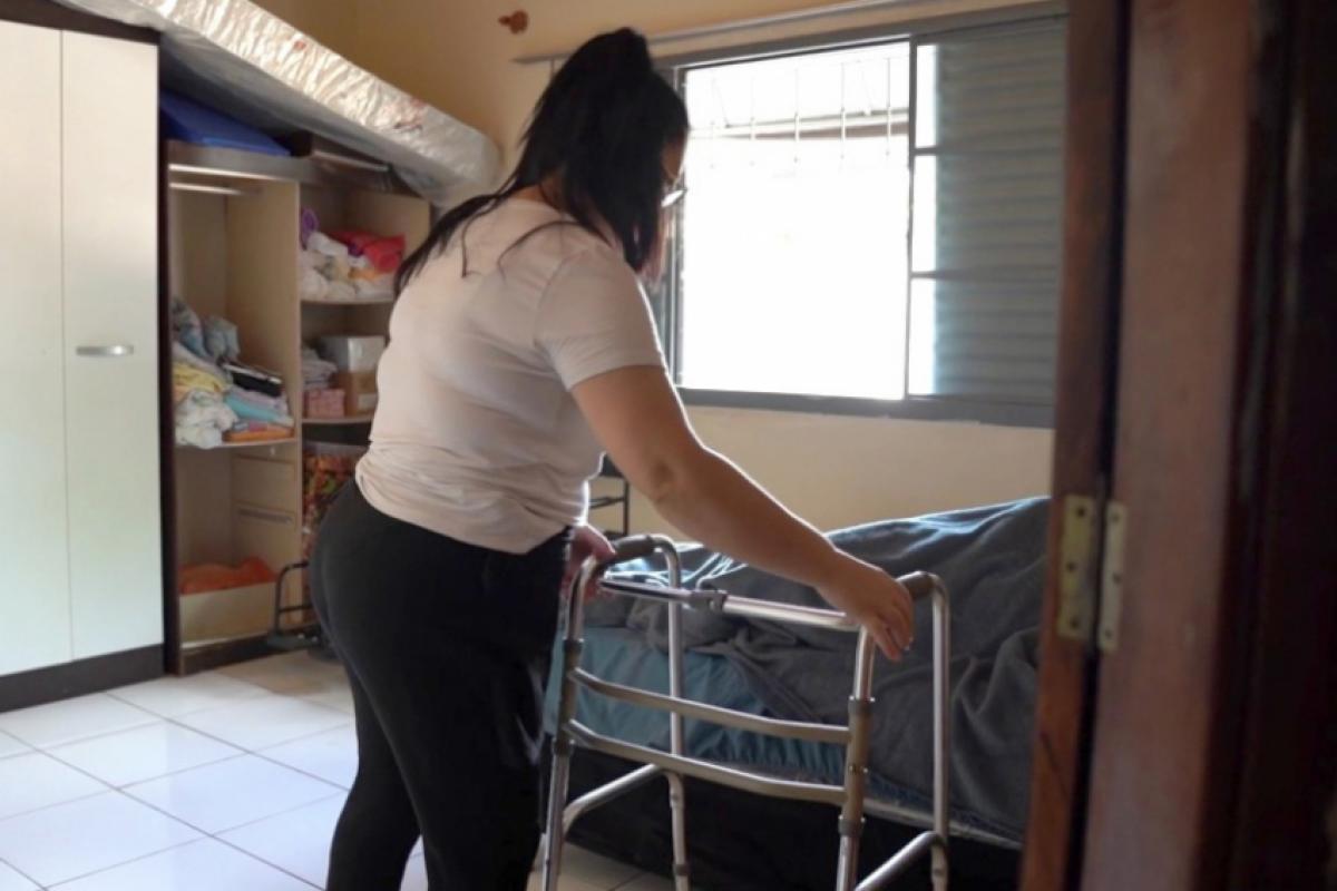 Estado paga bolsa a familiares que cuidam de idosos