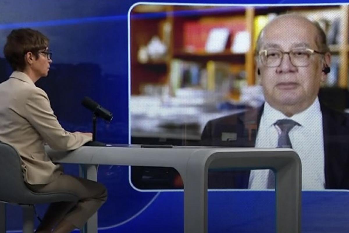 Gilmar recorre a série de entrevistas para rebater críticas