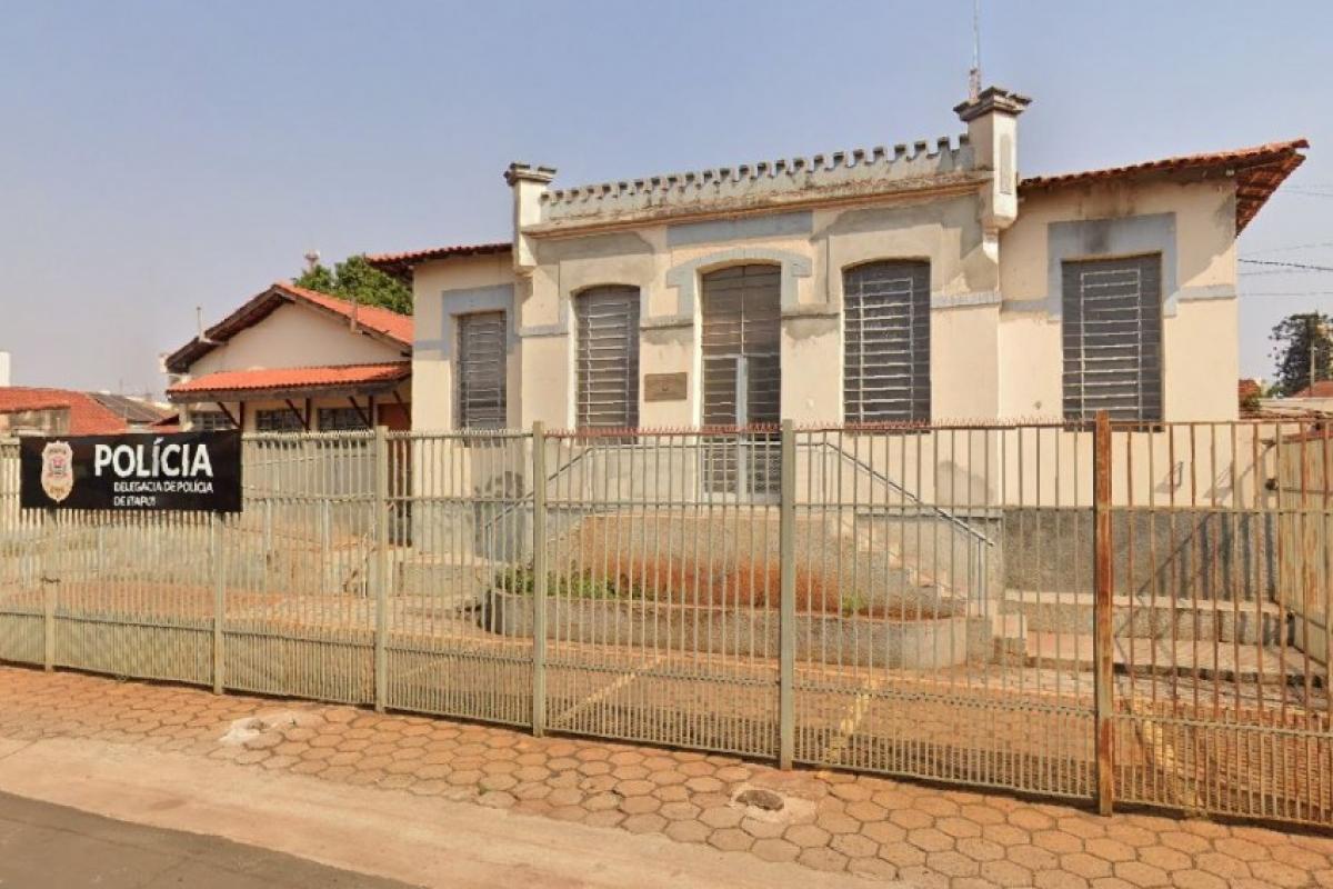 Homem dirige bêbado até delegacia para registrar BO e é preso