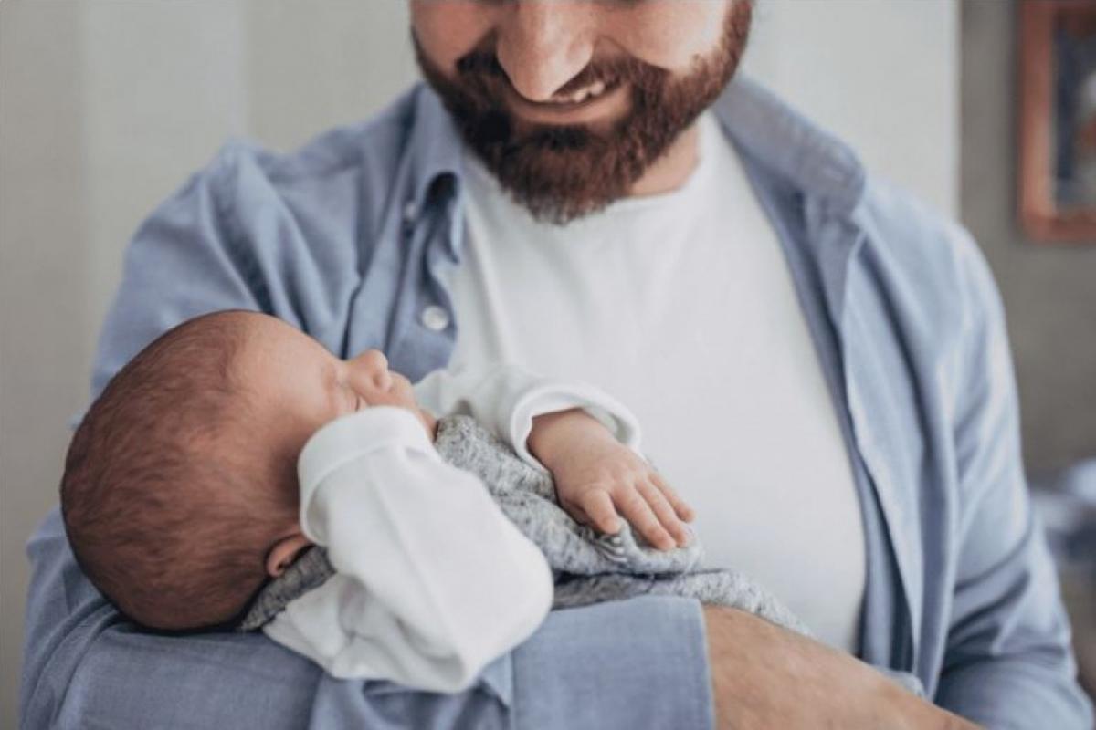 Licença-paternidade é ampliada para até 20 dias e ganha benefício