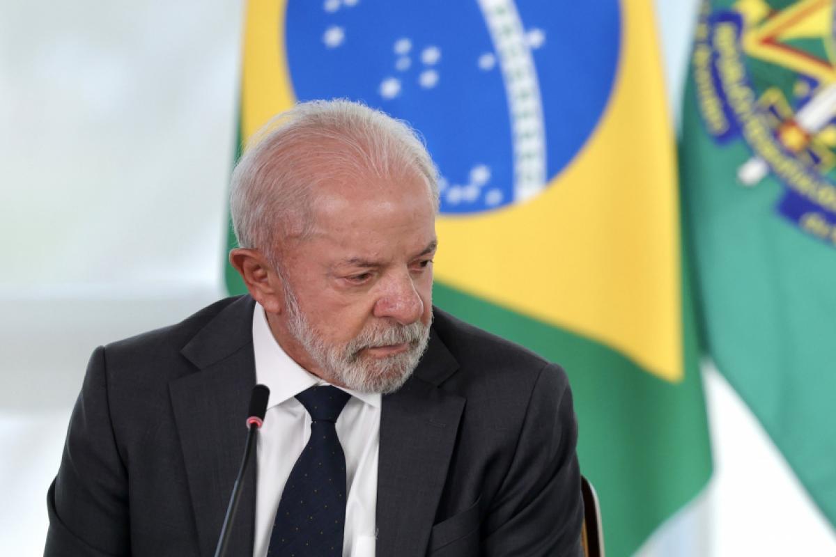 Lula enfrenta cenário de 1º turno mais apertado desde 2002