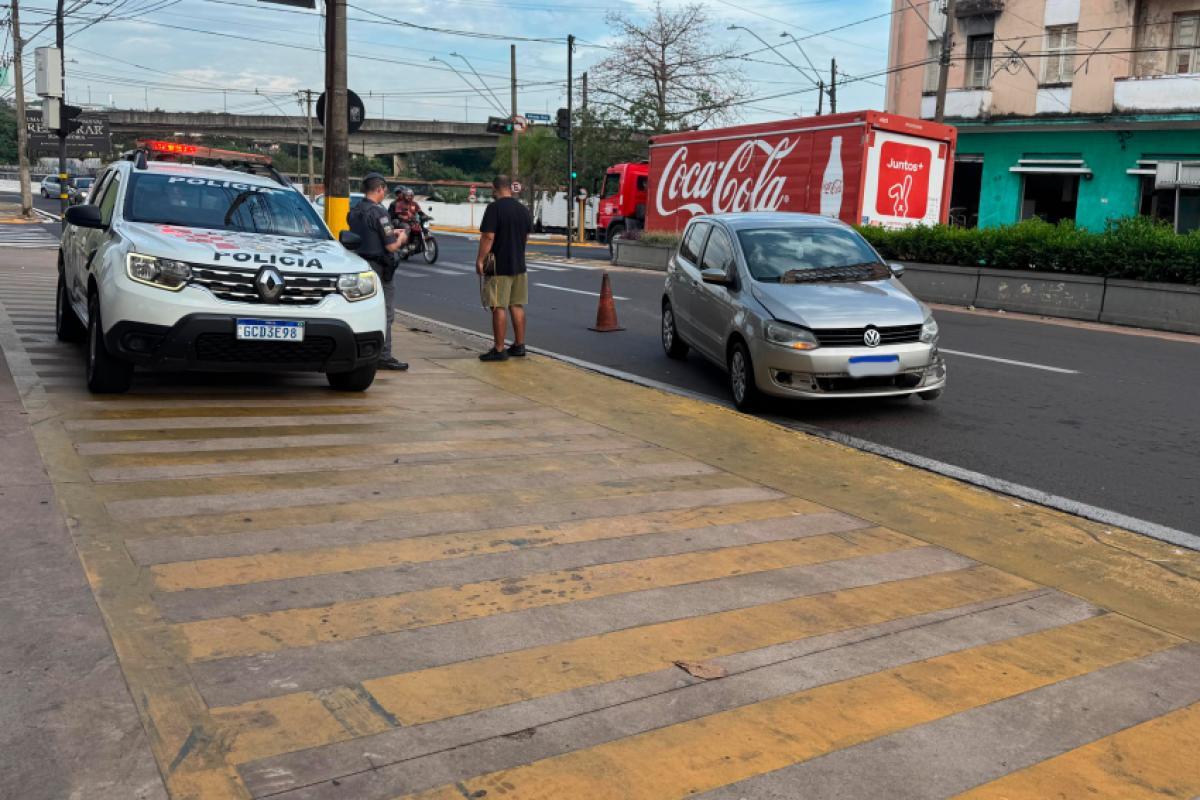 Mal súbito provoca acidente na avenida Rodrigues Alves em Bauru