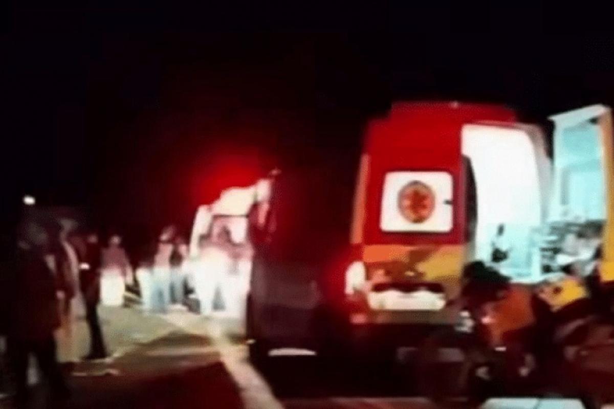 Sete pessoas morrem após dois carros baterem em rodovia da Bahia