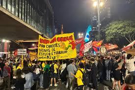Alunos da USP protestam por retomada de negociações com reitoria