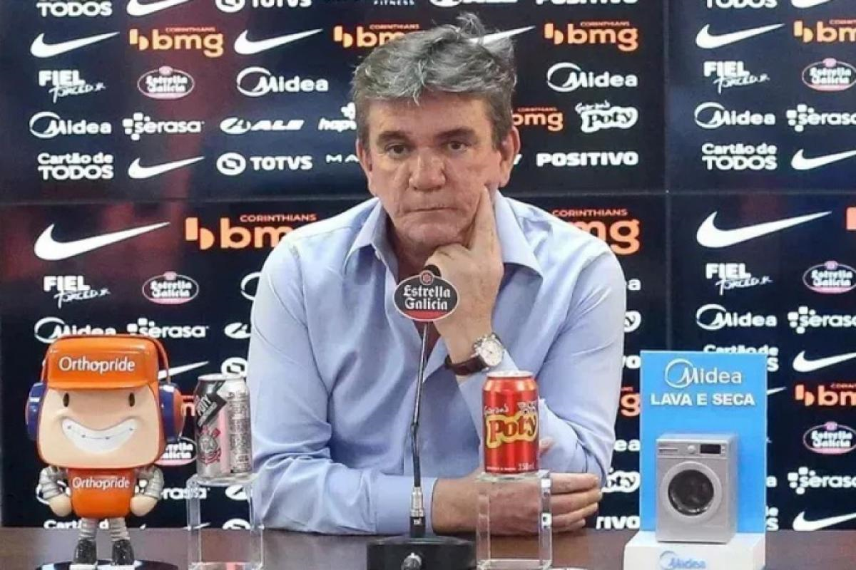 Andrés Sánchez é expulso do quadro associativo do Corinthians
