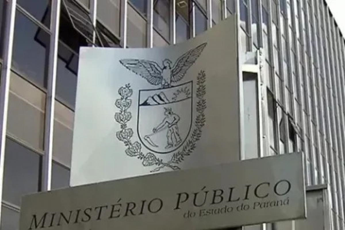 Estagiário é demitido ao propor serviço em troca de academia