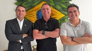 Flávio Bolsonaro tenta descolar Ciro Nogueira de eleição