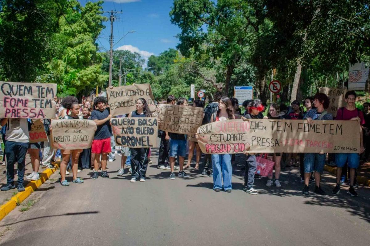Greve estudantil já atinge maioria dos cursos da Unesp em Bauru