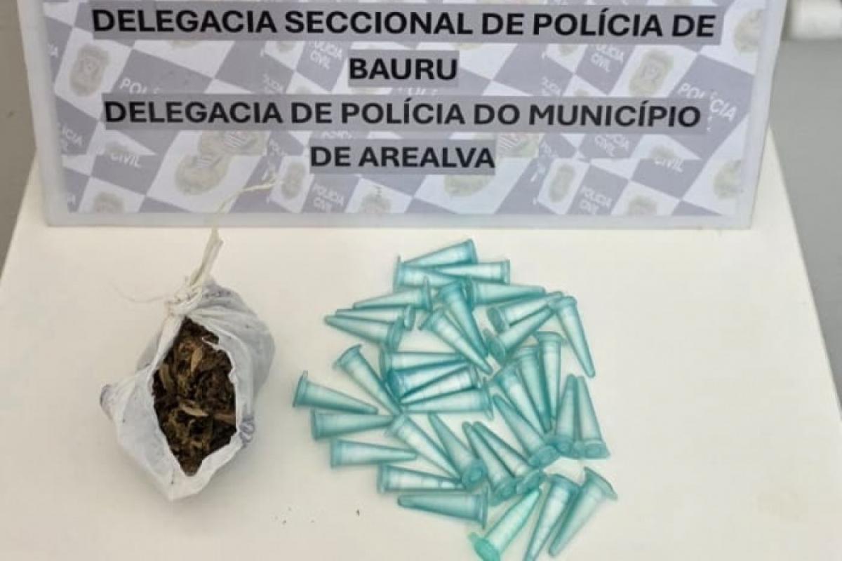 Homem é preso suspeito de vender drogas em sua casa, em Arealva