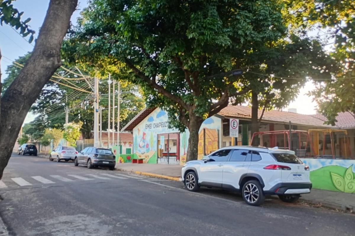 Homem invade Emei em Bauru e professoras se trancam com os alunos