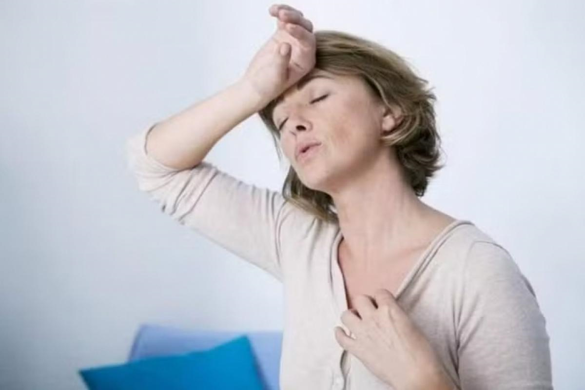 Anvisa aprova 1º medicamento não hormonal para ondas de calor
