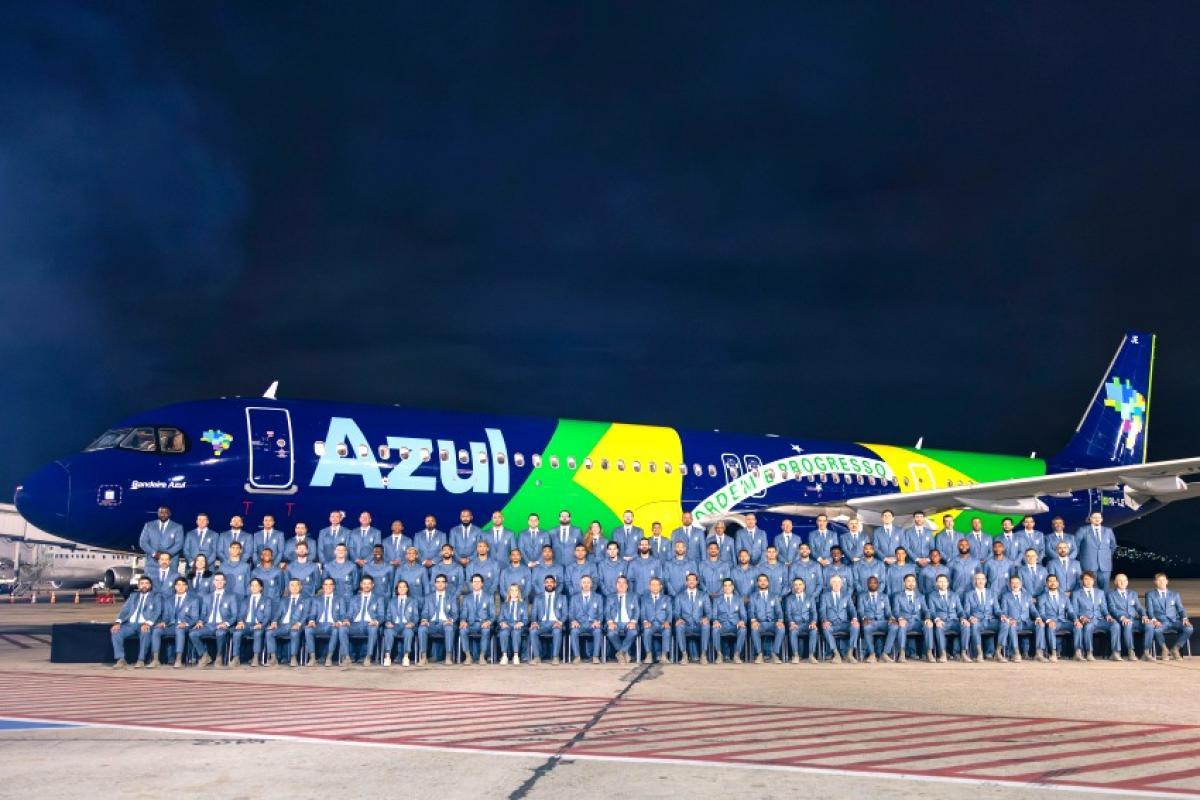 Avião bilionário e toneladas de bagagem marcam viagem da Seleção