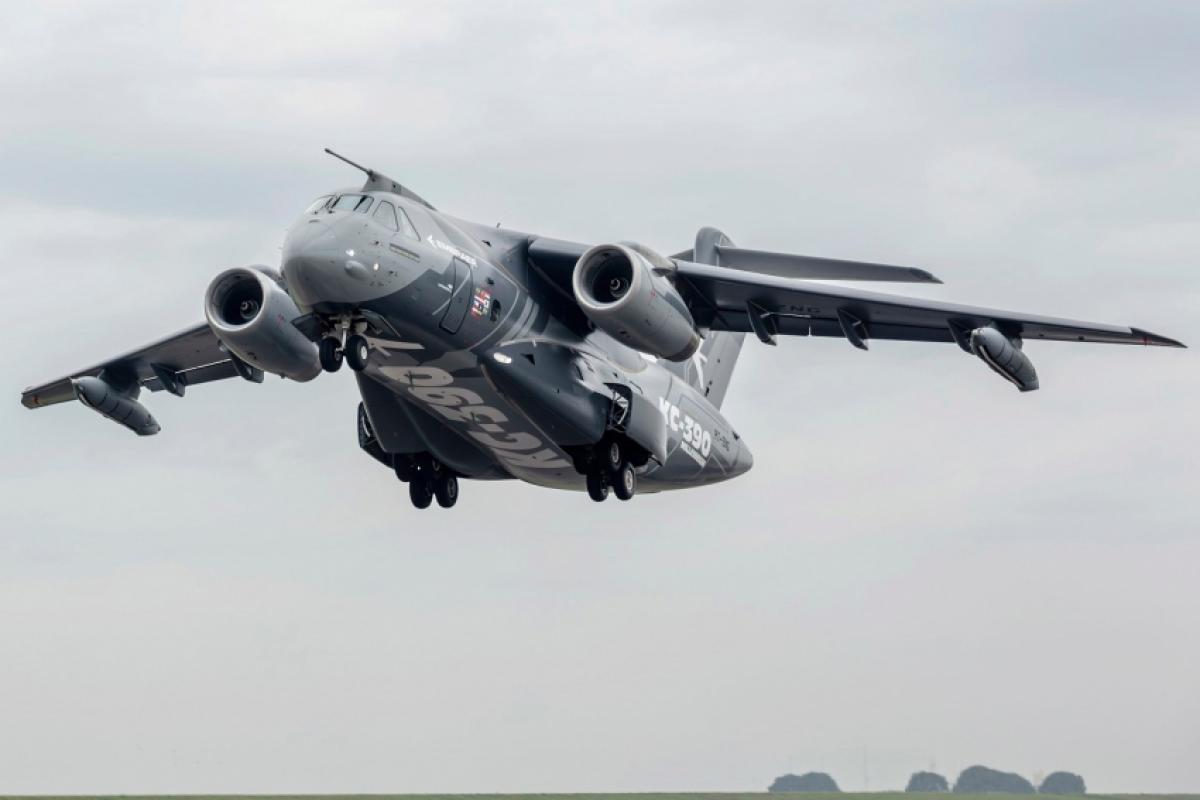 Grécia aprova compra de três C-390 da Embraer por R$ 3,5 bilhões
