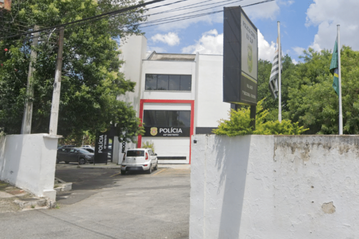 Homem morre ao cair do 14º andar; visita deixou prédio após queda