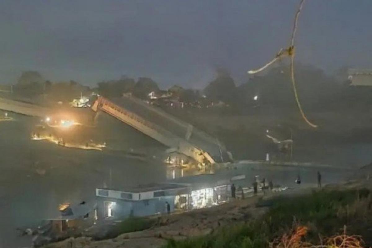 Justiça determina que construtora apoie famílias após ponte cair