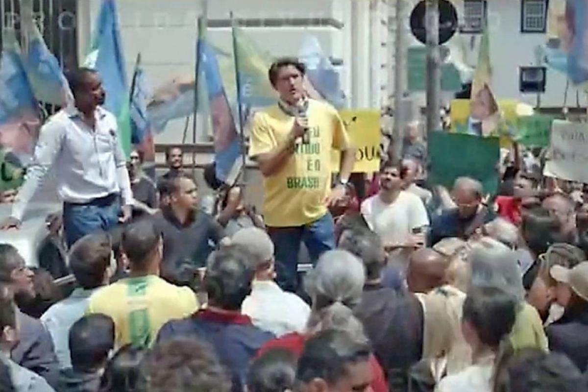 Operação mira produtora de 'Dark Horse', filme sobre Bolsonaro