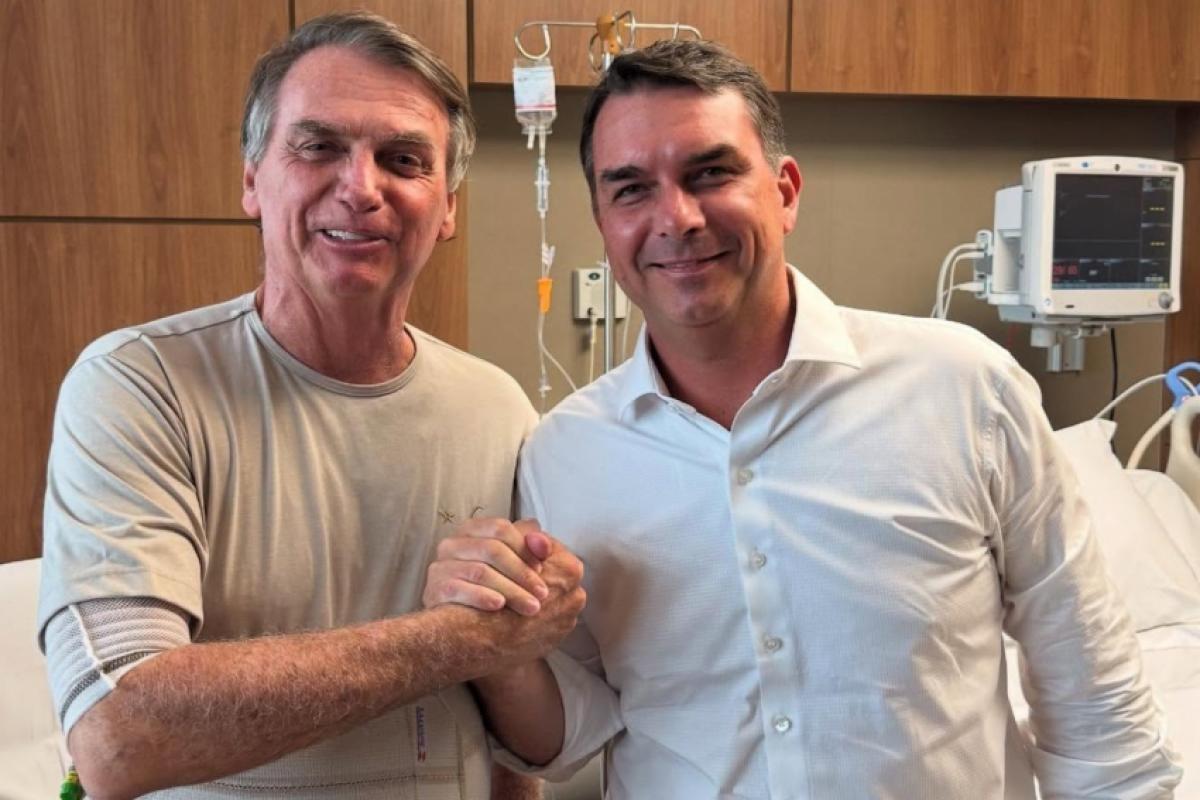 Carta a Flávio pode levar Bolsonaro à prisão, dizem especialistas