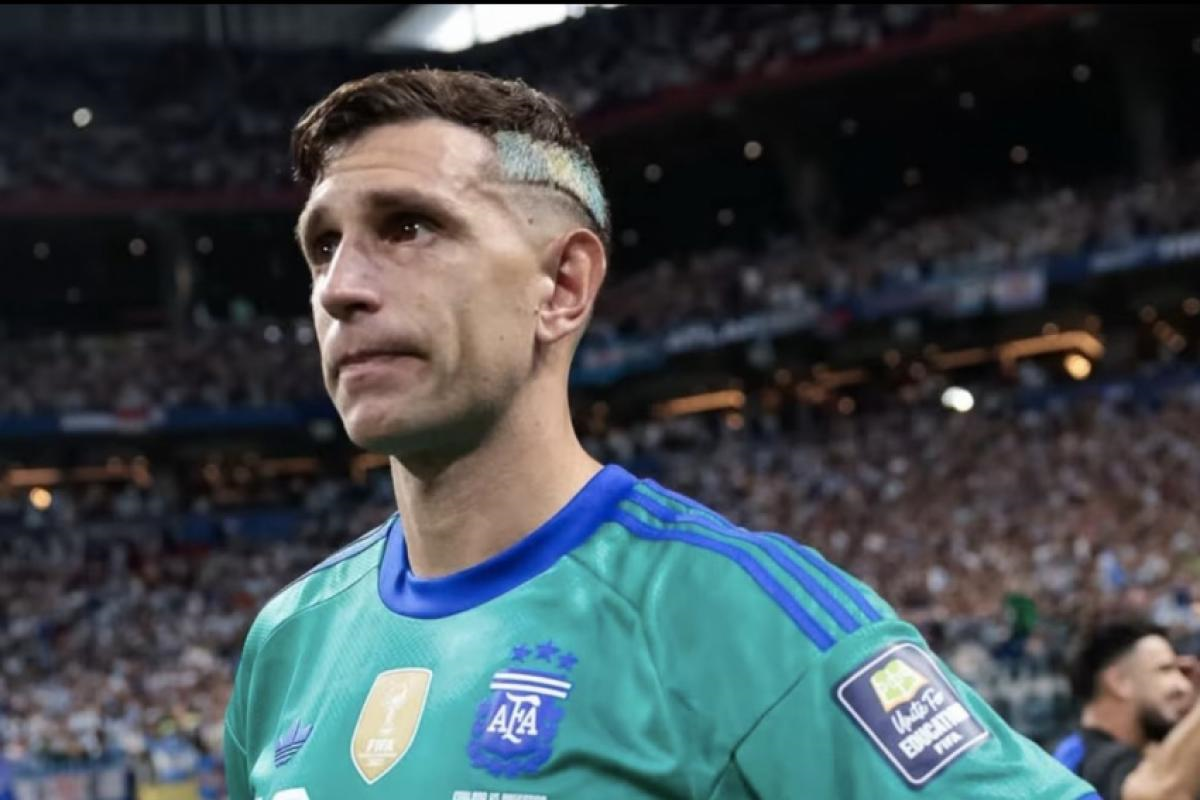 Dibu cogita adeus à seleção após vice: 'Dor difícil de explicar'