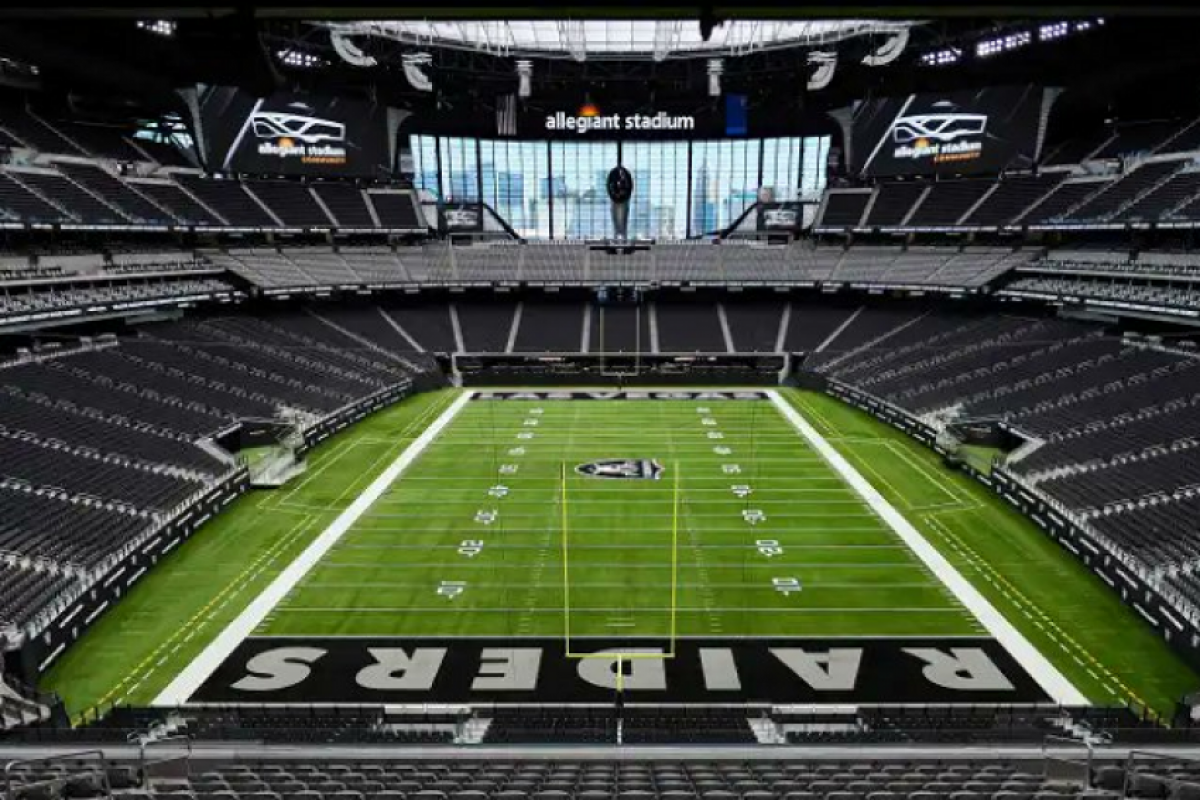 Jogadores da NFL citam Copa e pedem gramados naturais em estádios