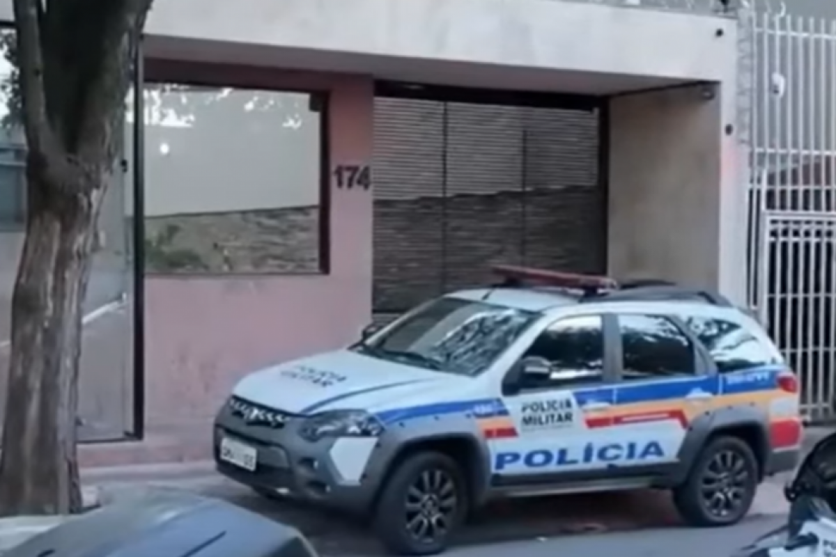 'Moça da limpeza' é suspeita de assassinar casal de idosos