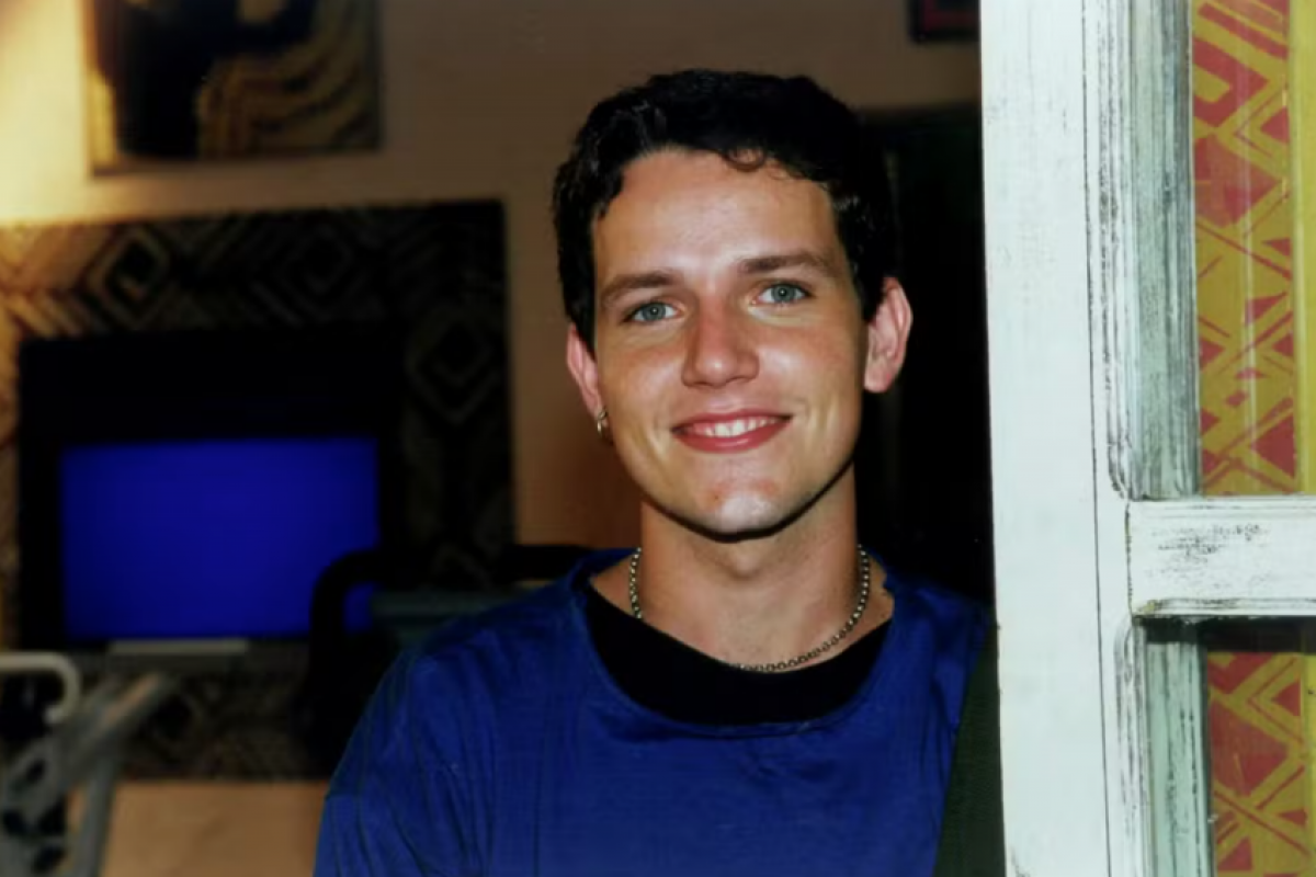 Morre aos 49 anos o ator Edward Boggiss, de 'Malhação'