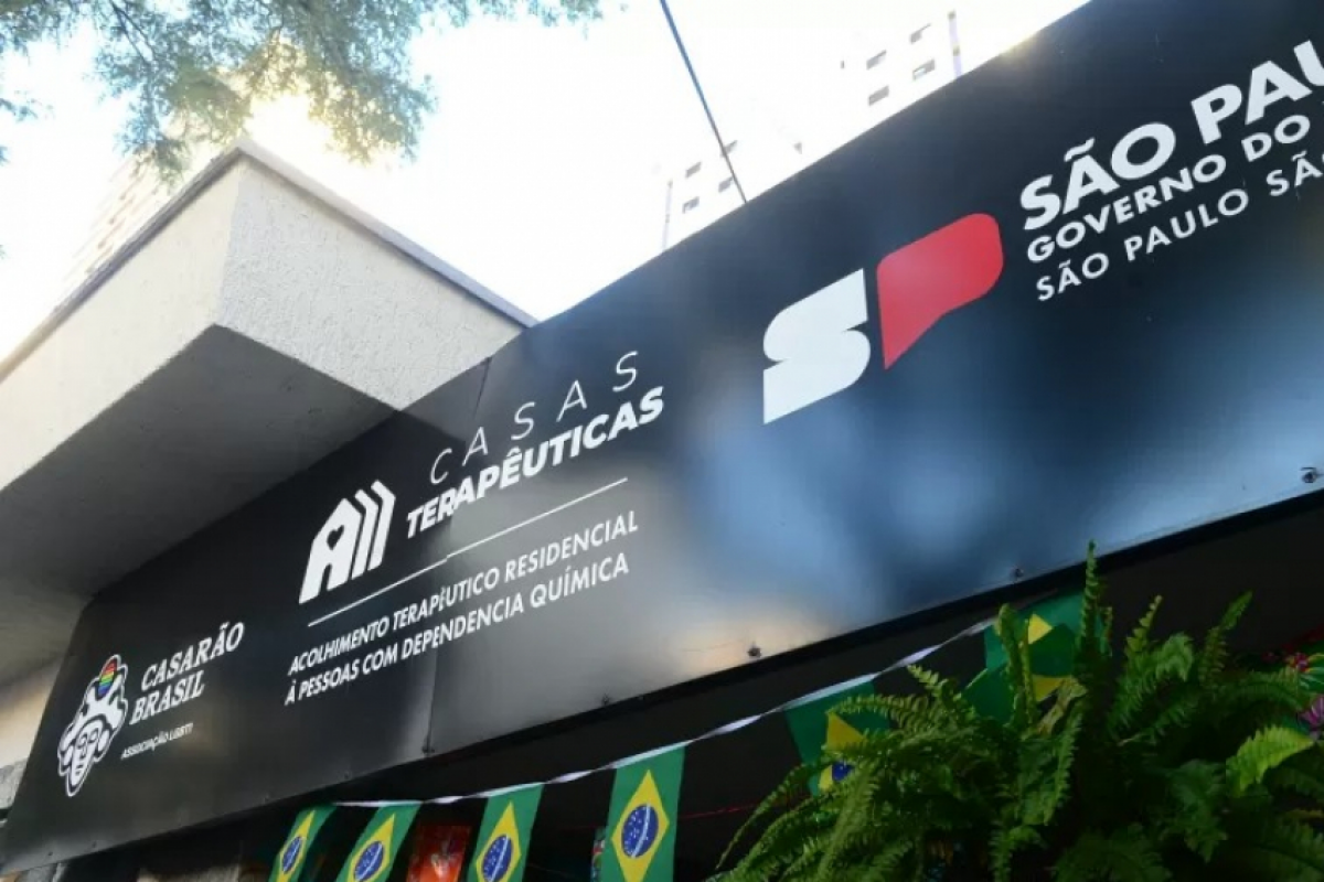Projeto de moradias para dependentes químicos gera conflito em SP