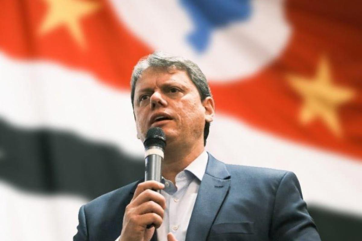 Tarcísio mantém vantagem em SP e tem 41% contra 26% de Haddad