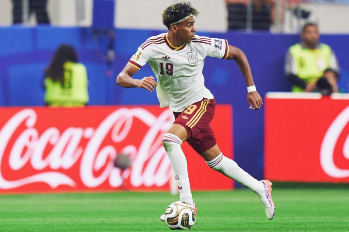 Yamal supera Mbappé e será o 3º mais jovem a disputar uma final