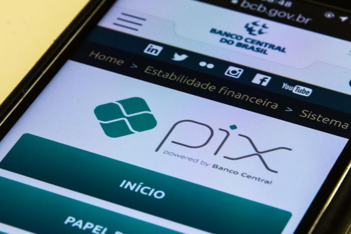 Banco Central estuda interligar Pix com sistemas de outros países