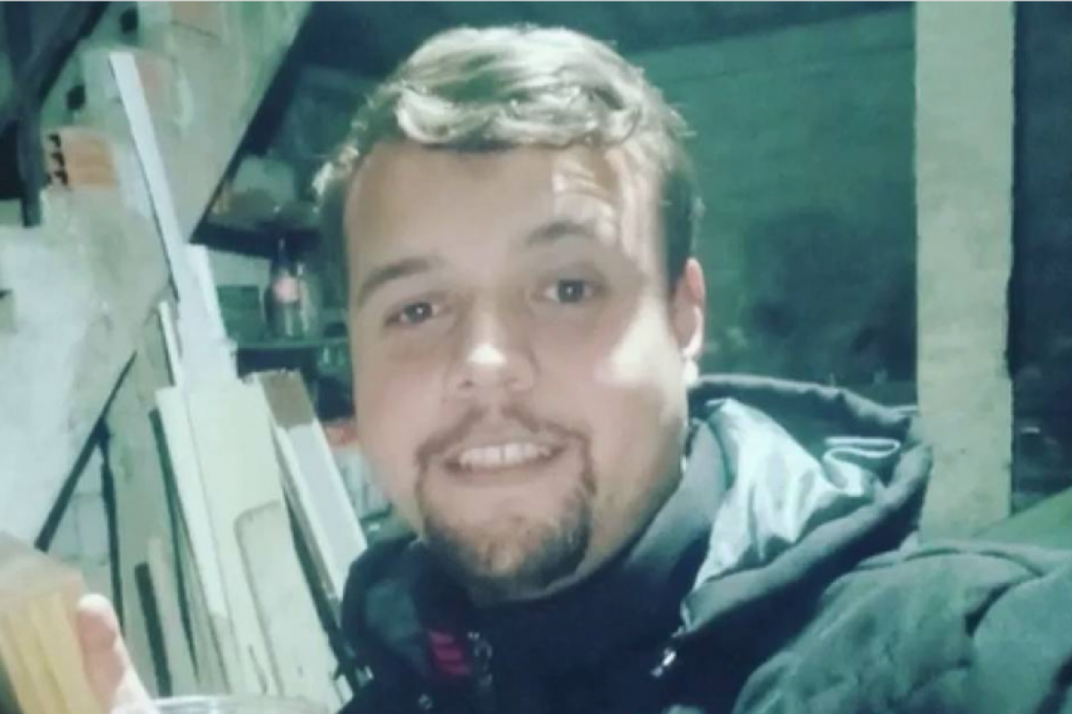 Homem é morto ao defender namorada de assalto; VÍDEO