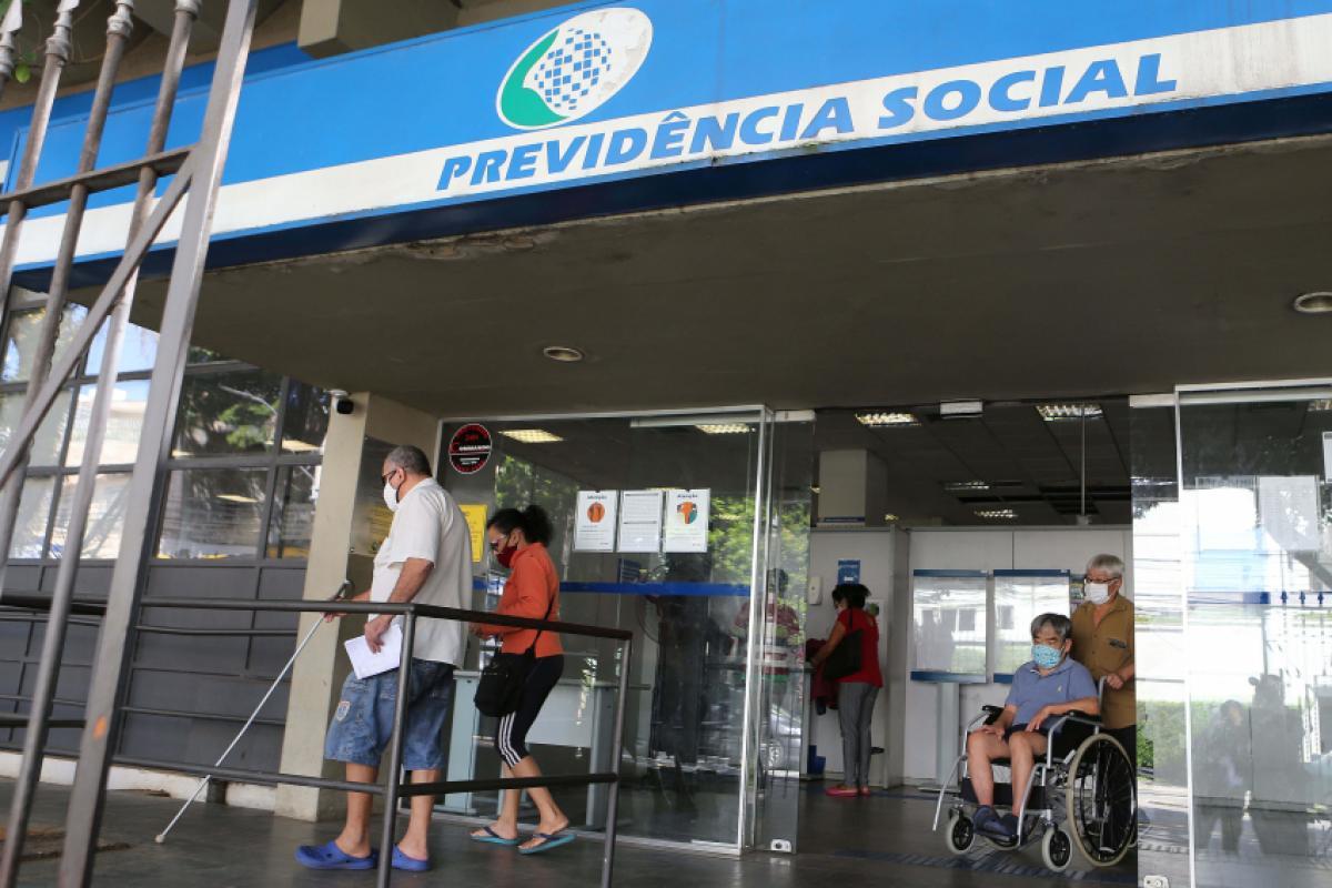 INSS amplia lista para auxílio-doença sem carência; confira